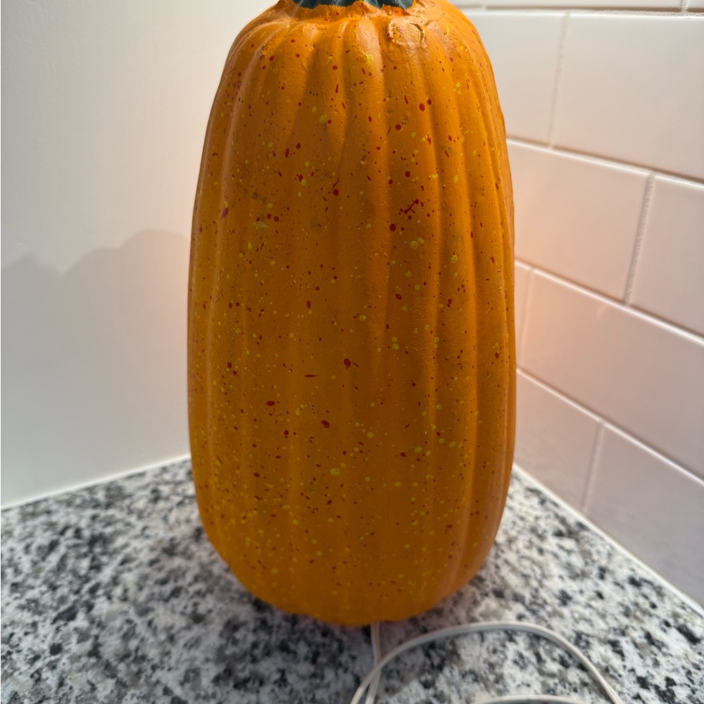 Vintage Halloween Light up Jack O Lantern Pumpkin - Picture 4 of 5